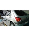 ford fiesta berlina (dx) del año 2000