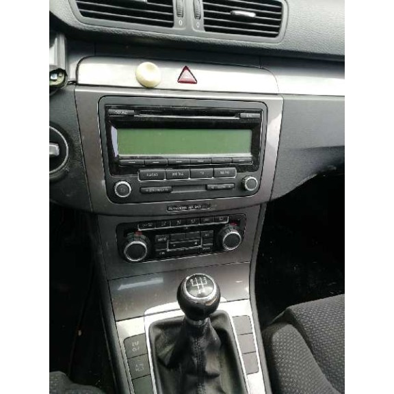 volkswagen passat berlina (3c2) del año 2010