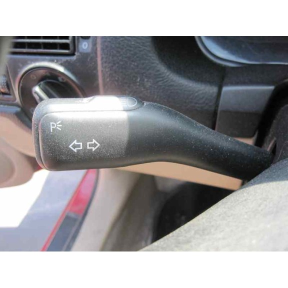 volkswagen golf iv berlina (1j1) del año 2001