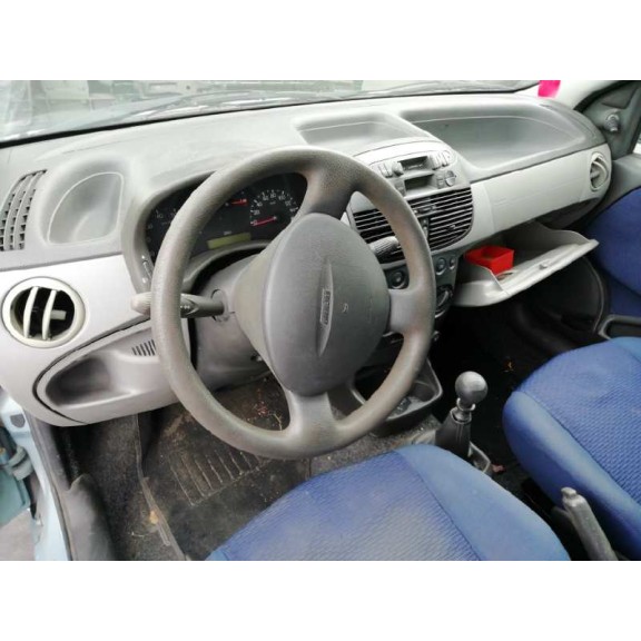 fiat punto berlina (188) del año 2002