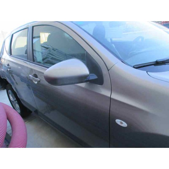 nissan qashqai (j10) del año 2010