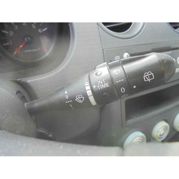 mitsubishi colt berlina 5 (z30a) del año 2004