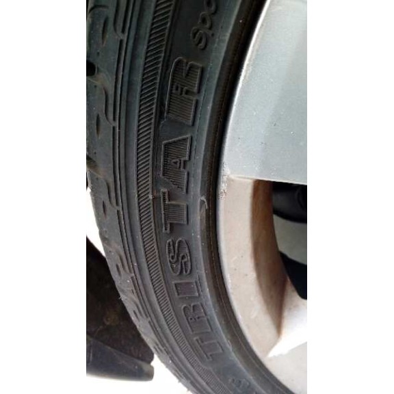 ford focus berlina (cak) del año 2004