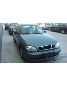 daewoo lanos del año 2001 2