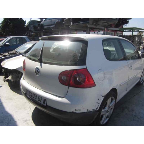 volkswagen golf v berlina (1k1) del año 2007