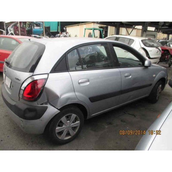 kia rio del año 2006