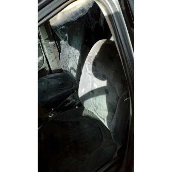 citroën c5 berlina del año 2001