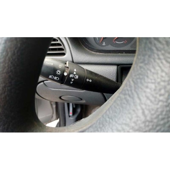 citroën c5 berlina del año 2001