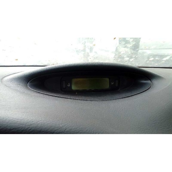 citroën c5 berlina del año 2001