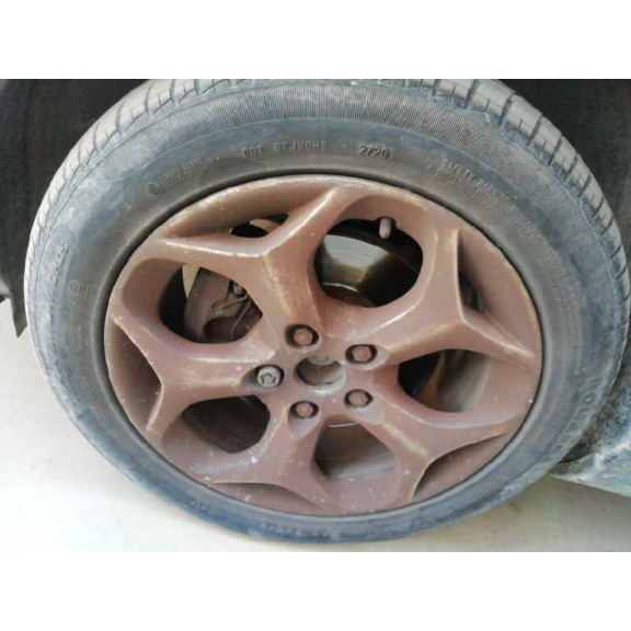 ford focus berlina (cap) del año 2007