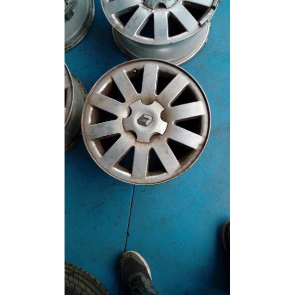 renault laguna ii grandtour (kg0) del año 2001