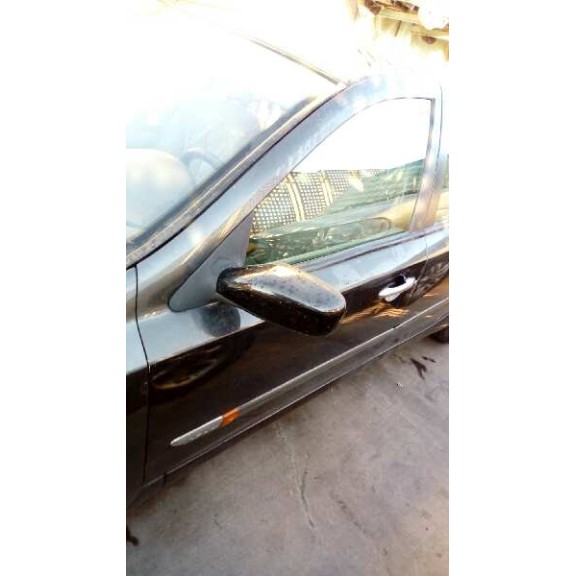 renault laguna ii grandtour (kg0) del año 2001