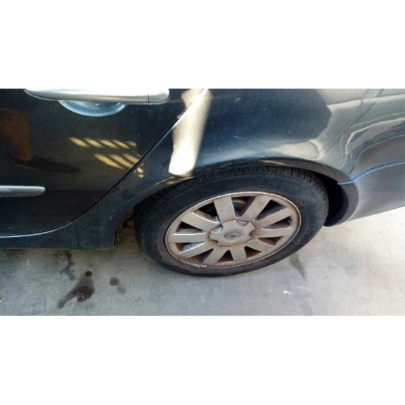 renault laguna ii grandtour (kg0) del año 2001