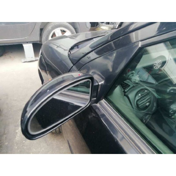 ford focus berlina (cak) del año 2003