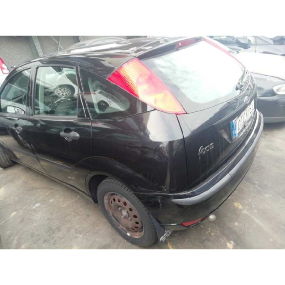 ford focus berlina (cak) del año 2003
