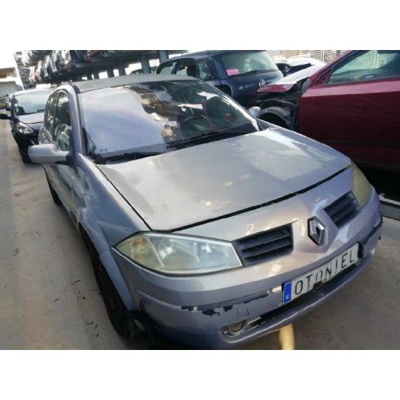 renault megane ii classic berlina del año 2003