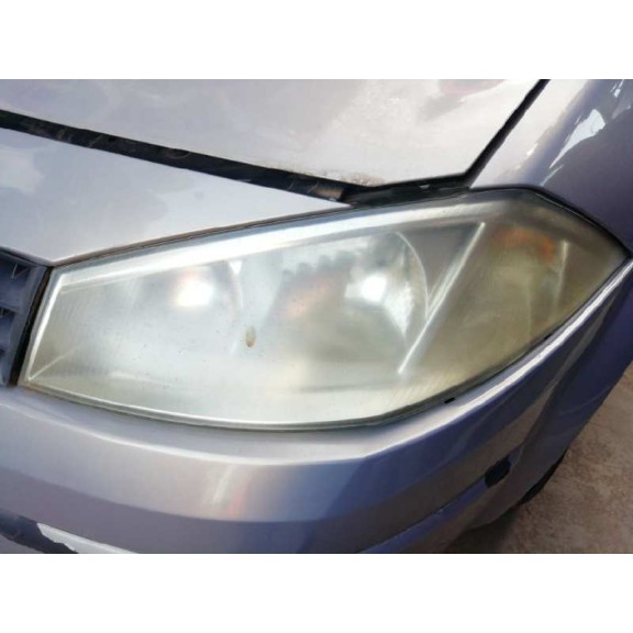 renault megane ii classic berlina del año 2003