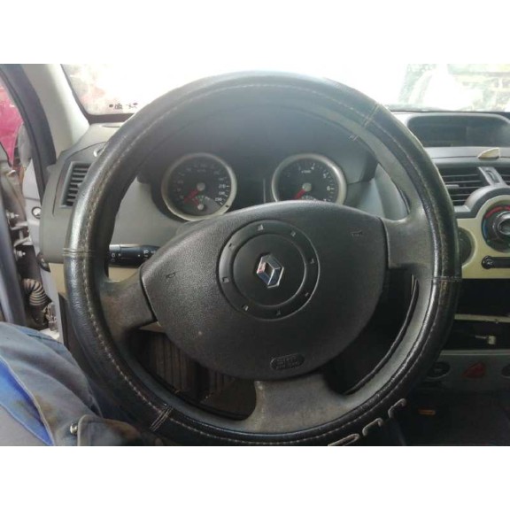 renault megane ii classic berlina del año 2003