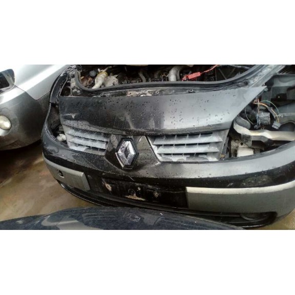 renault grand scenic del año 2004