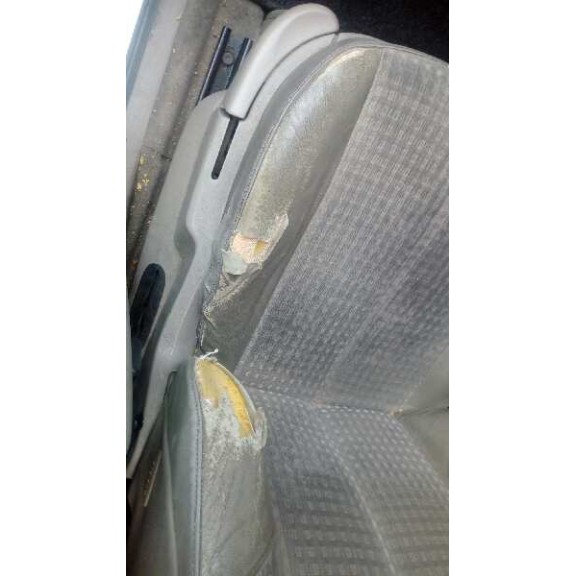 renault grand scenic del año 2004