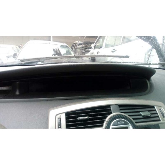 renault grand scenic del año 2004