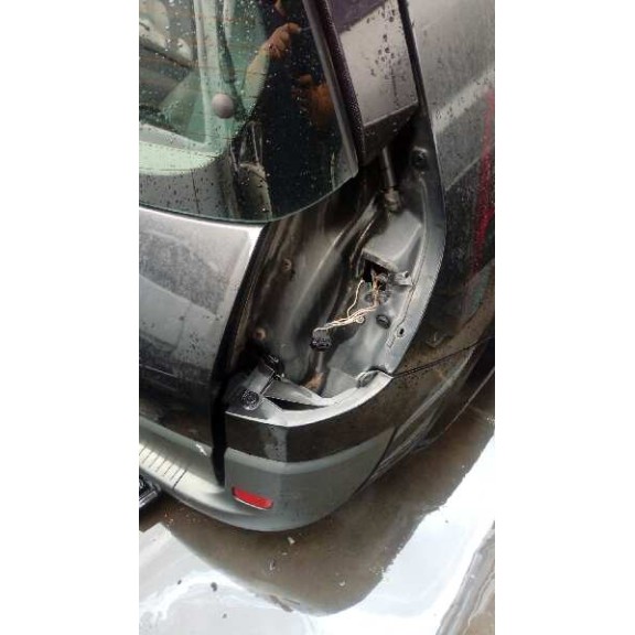 renault grand scenic del año 2004