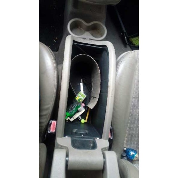 renault grand scenic del año 2004