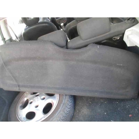 peugeot 206 berlina del año 2002