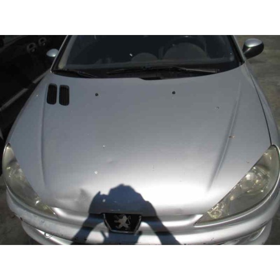 peugeot 206 berlina del año 2002
