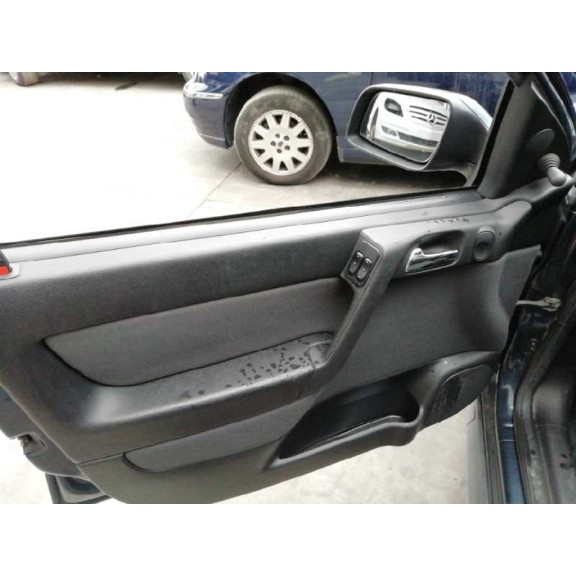 opel astra g berlina del año 2002