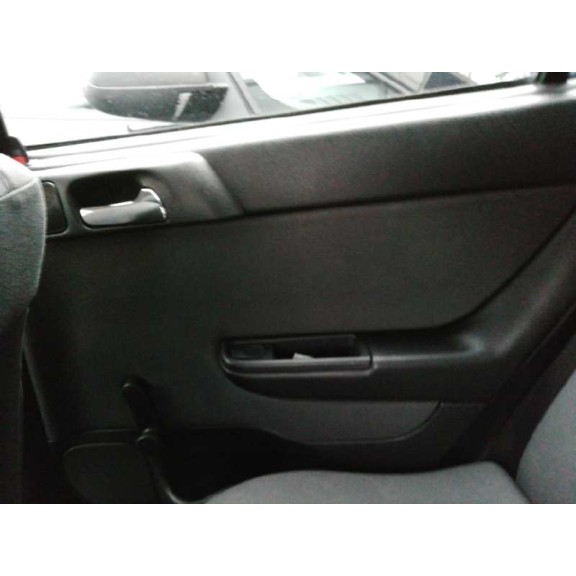 opel astra g berlina del año 2002