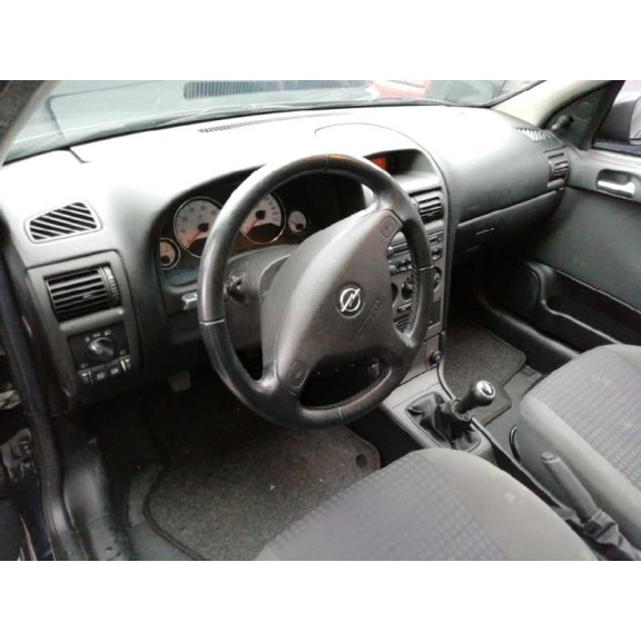 opel astra g berlina del año 2002