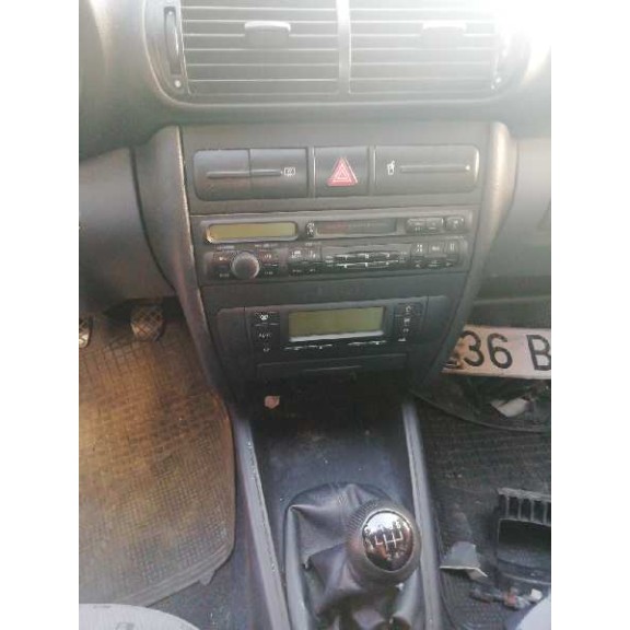 seat toledo (1m2) del año 2002