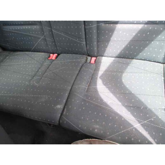 renault clio ii fase ii (b/cb0) del año 2001