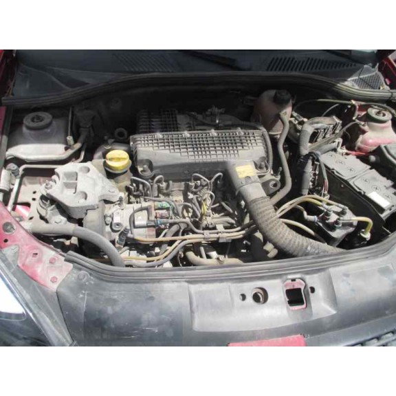 renault clio ii fase ii (b/cb0) del año 2001