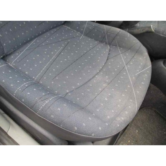 renault clio ii fase ii (b/cb0) del año 2001