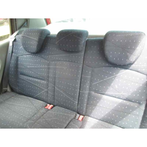 renault clio ii fase ii (b/cb0) del año 2001