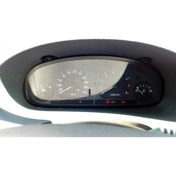 daewoo nubira berlina del año 1999