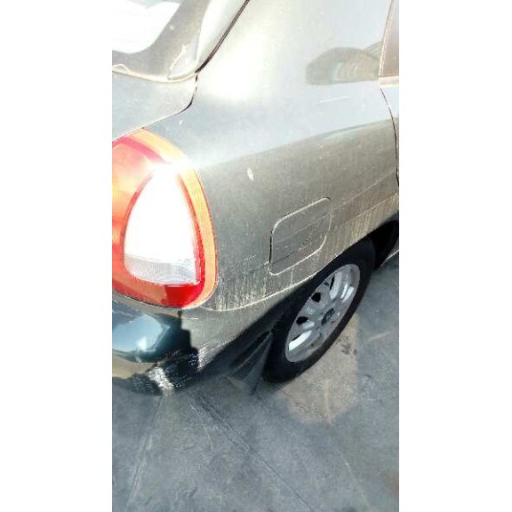 daewoo nubira berlina del año 1999