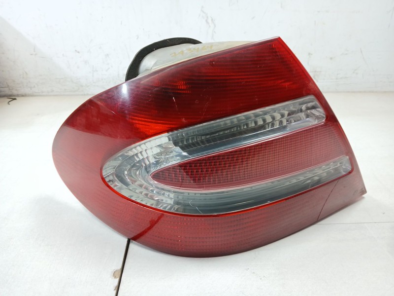 Recambio de piloto trasero izquierdo para mercedes-benz clk (c209) clk 270 cdi (209.316) referencia OEM IAM 15644800  