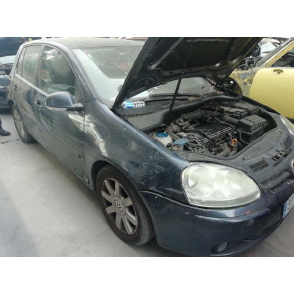 volkswagen golf v berlina (1k1) del año 2005