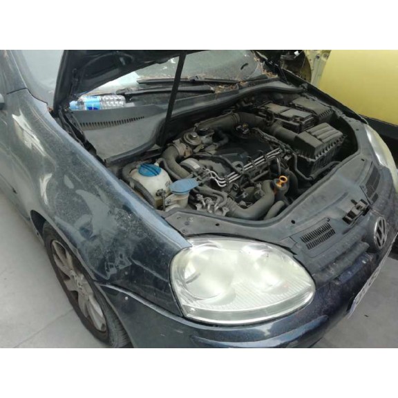 volkswagen golf v berlina (1k1) del año 2005