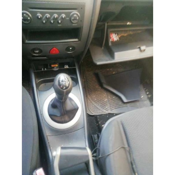 renault megane ii berlina 3p del año 2005