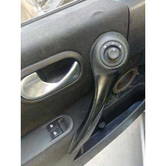 renault megane ii berlina 3p del año 2005