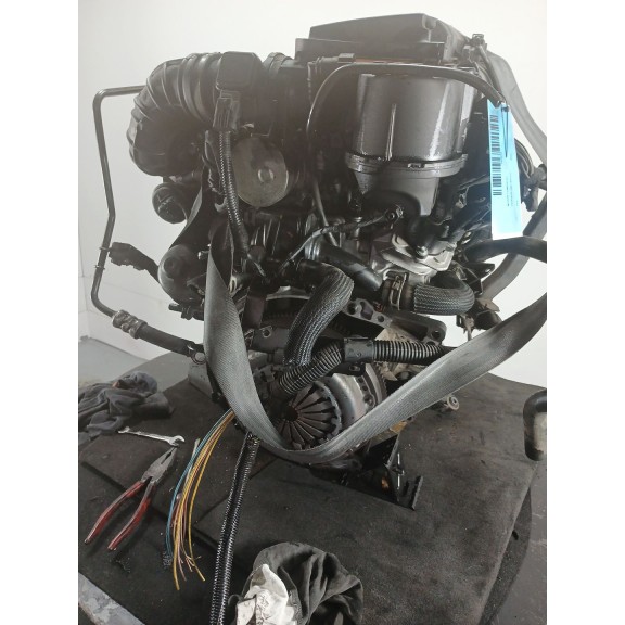 Recambio de motor completo para peugeot 206+ básico referencia OEM IAM 8HZ  INYECCION BOSCH