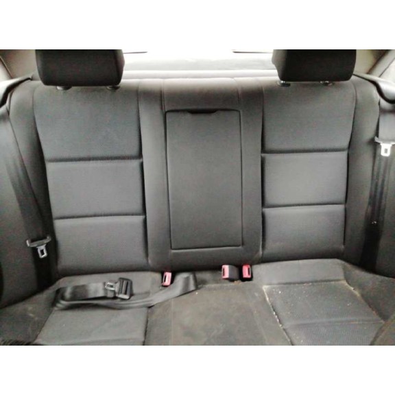 audi a4 berlina (8e) del año 2002