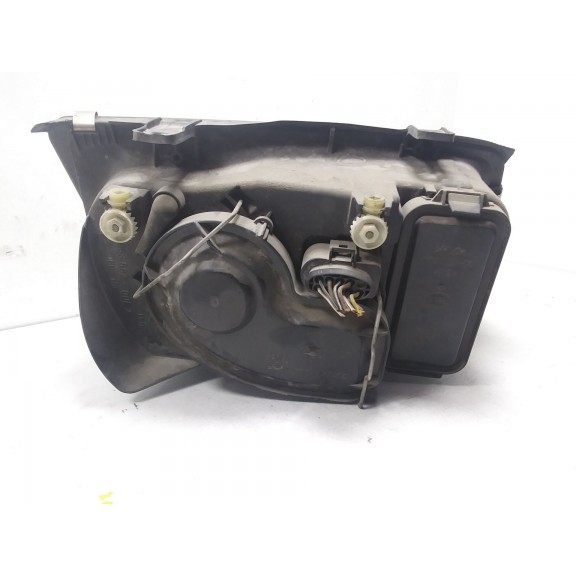 Recambio de faro izquierdo para volkswagen bora berlina (1j2) conceptline referencia OEM IAM  SIN ANTINIEBLA 