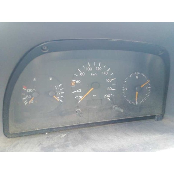 mercedes-benz vito (w638) caja cerrada del año 1999