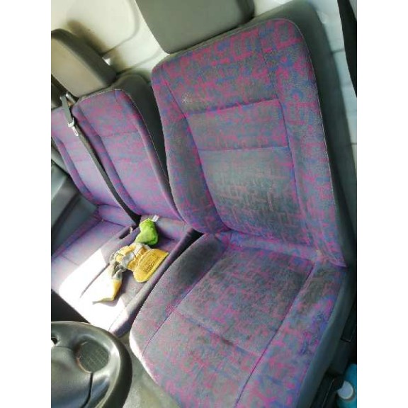 mercedes-benz vito (w638) caja cerrada del año 1999