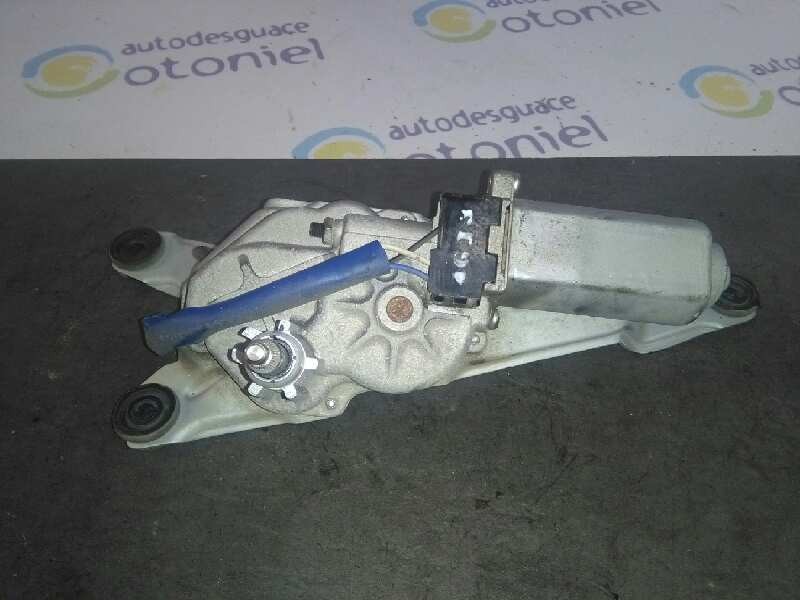 Recambio de motor limpia trasero para hyundai i20 comfort referencia OEM IAM 987101J500  